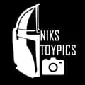 Nik W.-nikstoypicss